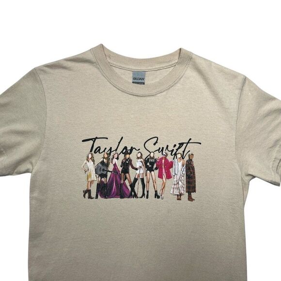 Taylor‎ Swift Women's Size Small Graphic T-Shirt - Picture 3 of 9